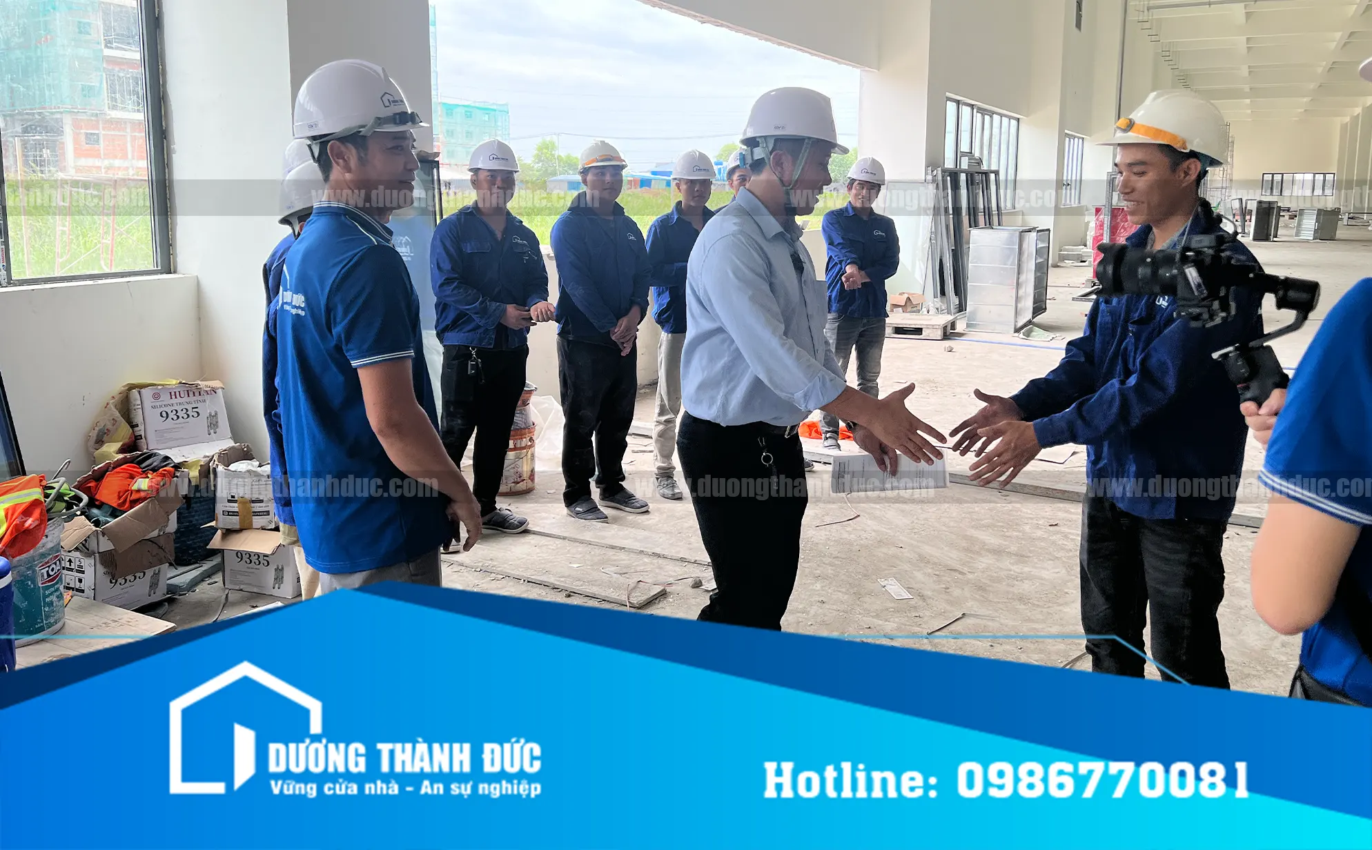 Nhôm Kính Nhà Xưởng Và Cửa Cuốn Công Nghiệp