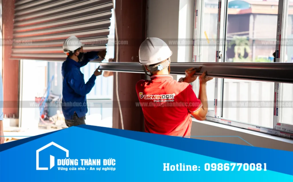 Hình Ảnh Thực Tế Lắp Đặt Cửa Cuốn Thép Công Nghiệp