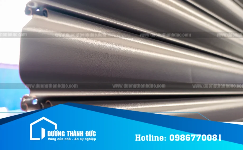 Khả Năng Chịu Lực Của Nan Cửa Cuốn Nhà Xưởng